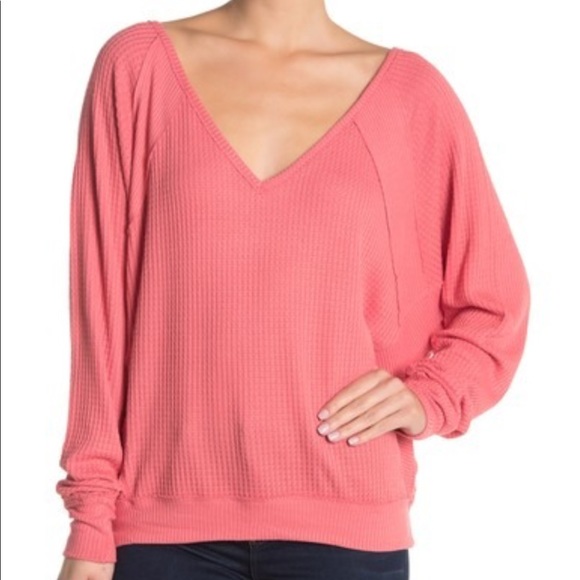 Last 1 🌼 Free People Oversized Waffle Top - Picture 2 of 3